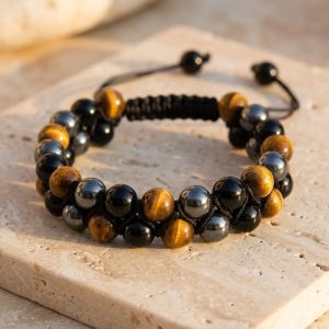 Flätat armband med hematit, tigeröga och obsidian